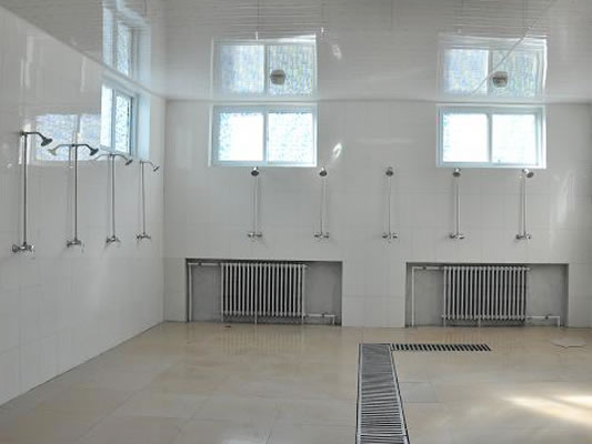 學生洗浴用太陽能熱水系統工程